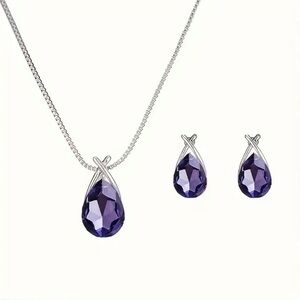 NWT! (Purple) Vibrant Waterdrop Crystal Necklace & Earring Set Sparkling…